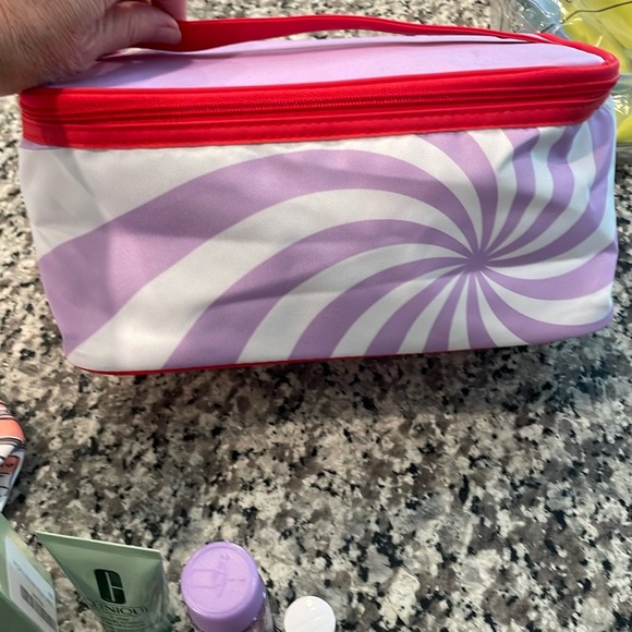 🛍️HOST Pick🛍️Amazing brand new Clinique products 10 piece bundle - Picture 6 of 15